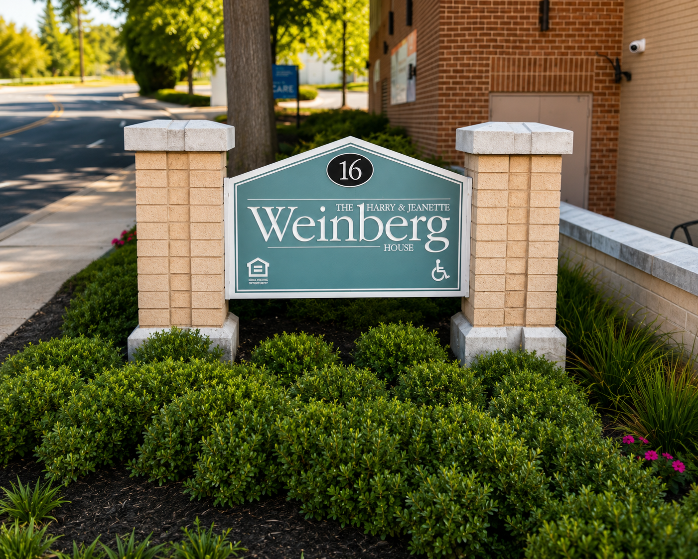 The Harry and Jeanette Weinberg House exterior entrance sign